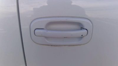2000-2006 Chevy Suburban Passenger Right Front Outside Door Handle Oem White 50U