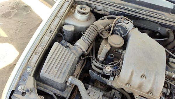 00-02 Cabrio Convertible Air Intake Cleaner Filter Box Housing With Tube 2.0L — photo 1