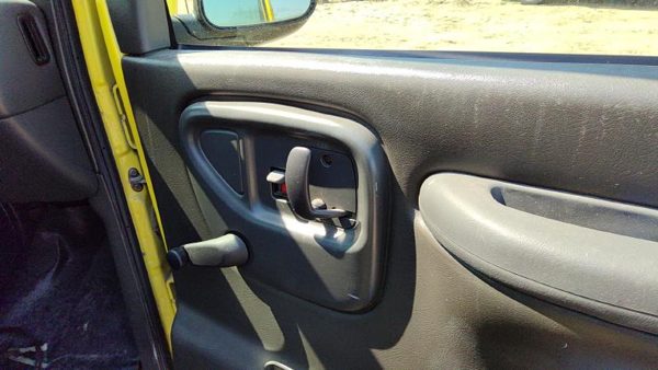 1999-2002 Express Van 2500 Passenger Right Front Door Trim Panel 69W Dark Gray — photo 3