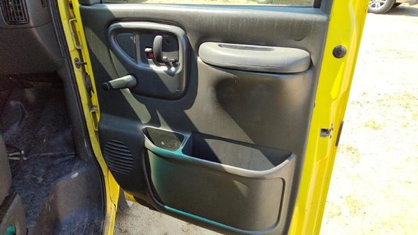1999-2002 Express Van 2500 Passenger Right Front Door Trim Panel 69W Dark Gray — photo 1