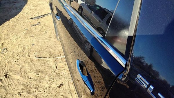 2009 GMC Acadia Rear Door LH 58U Carbon Black 25997633 — photo 2
