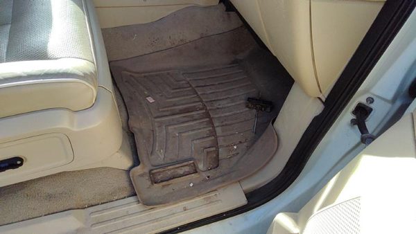 2008 Lincoln Navigator Wheather Tech Floor Mats Set Rubber — photo 10