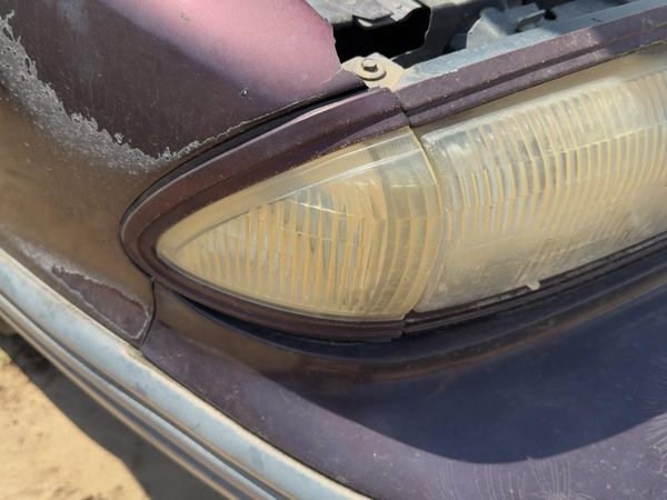 94-95 Eighty Eight Passenger Right Front Turn Signal Light Lamp Fender Mounted — photo 4
