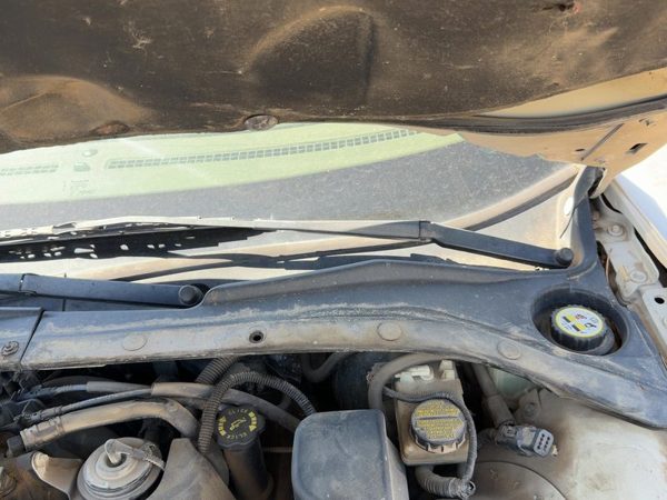 2000-2002 Lincoln Ls Windshield Wiper Transmission Linkage Oem Xw4Z17566Aa — photo 1