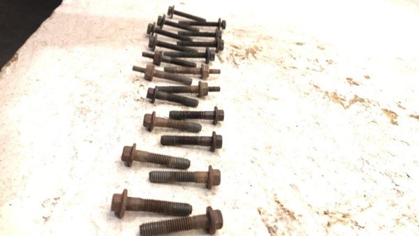 05-10 Chrysler 300 Intake And Exhaust Manifold Bolts Set Hardware 3.5L Factory — photo 5