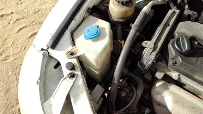 2000-2002 Kia Rio Windshield Washer Fluid Reservoir With Pump Oem Wiper Tank