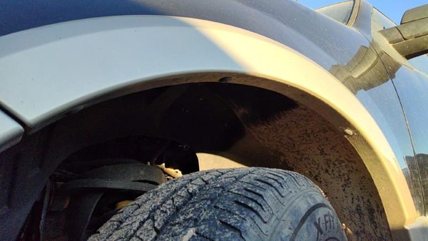 07-17 Ford Expedition Driver Left Front Wheel Flare Moulding Oem Fender Ua Black — photo 3