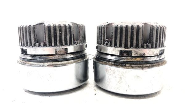 1995 Ford Bronco Pair Manual Lockouts Oem Locking Hubs Set — photo 6