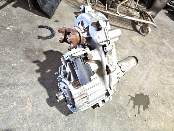 1996-1999 Chevy Silverado 1500 Transfer Case Assembly Oem 4X4 4Wd Tcase 24228428 — photo 7