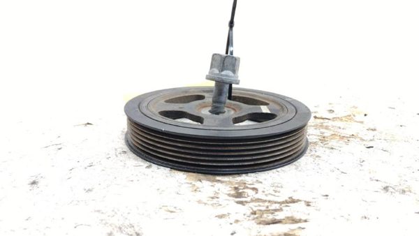 2016-18 Hyundai Tucson Harmonic Balancer Crankshaft Pulley With Bolt 1.6L Turbo — photo 4