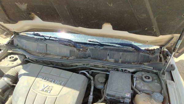 07-09 Suzuki Grand Vitara Xl-7 Windshield Wiper Cowl Vent Trim Panel Oem Cover — photo 3
