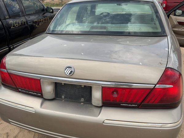 2002 Mercury Grand Marquis Trunk/decklid/hatch/tailgate Arizona Beige Aq — photo 3