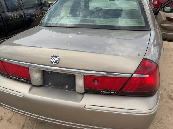 2002 Mercury Grand Marquis Trunk/decklid/hatch/tailgate Arizona Beige Aq — photo 2