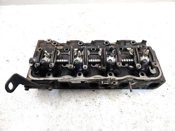 1996 Isuzu Npr Cylinder Head Assembly Oem 4Bd2 3.9L — photo 1