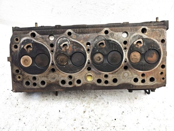 1996 Isuzu Npr Cylinder Head Assembly Oem 4Bd2 3.9L — photo 13