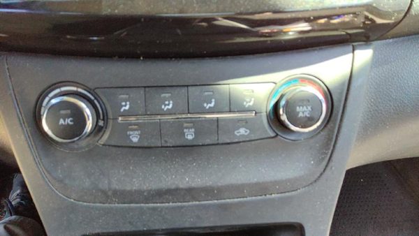 17-19 Nissan Sentra Temperature Control Module In Dash Heater Ac Head Unit Oem — photo 2