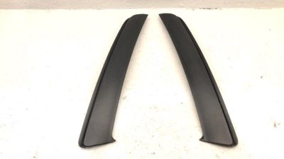 2004 Jeep Grand Cherokee Pair Quarter Panel Molding Glass Left Right Trim Oem