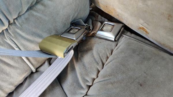 1979-1989 Grand Marquis Passenger Right Front Seat Belt Buckle Receiver Oem Gray — photo 3