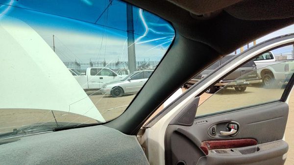 00-05 Lesabre Passenger Right A Pillar Trim Windshield Post Panel Graphite 933 — photo 4