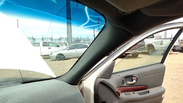 00-05 Lesabre Passenger Right A Pillar Trim Windshield Post Panel Graphite 933 — photo 1