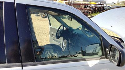 2002-2010 Ford Explorer Passenger Right Front Side Window Door Glass Oem