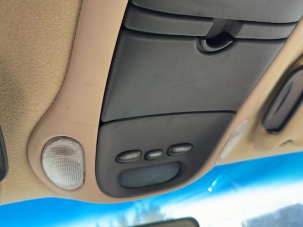 96 Town & Country Center Overhead Console Oem Dome Light Map Lamp Cubby Tan Flk5 — photo 4