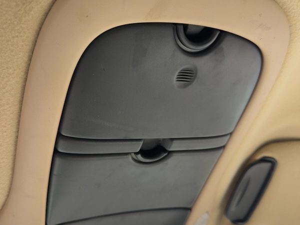96 Town & Country Center Overhead Console Oem Dome Light Map Lamp Cubby Tan Flk5 — photo 6