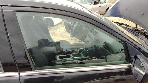 2006-2011 Ford Fusion Passenger Right Front Side Window Door Glass Oem — photo 1