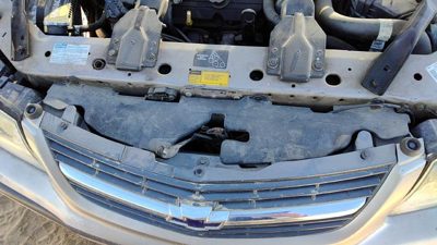 00-05 Plastic Cover Above Radiator Support Sight Shield Chevy Impala Top Plastic