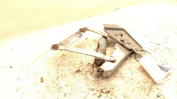 1972-1989 Dodge Ram D100 Driver Left Hood Hinge Assembly Oem Blue 55027100 — photo 1