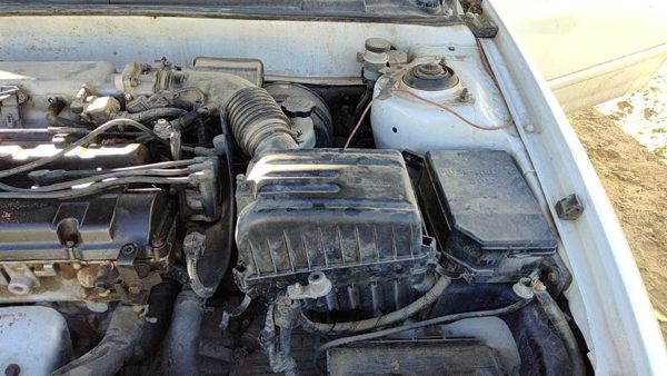 01-03 Hyundai Elantra Complete Air Intake Filter Box Housing With Tube Oem 2.0L — photo 2
