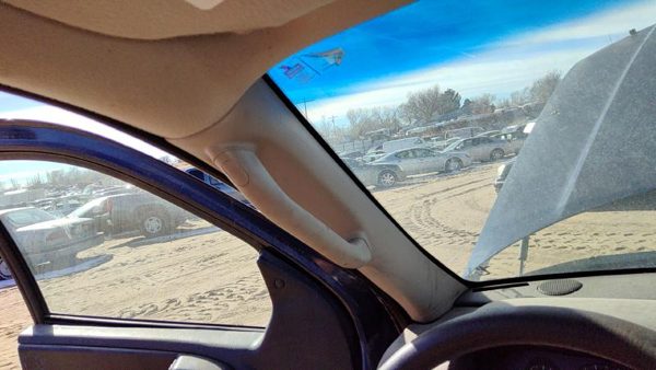 2004 Jeep Grand Cherokee Driver Left A Pillar Trim Windshield Post Panel Gray Dv — photo 1