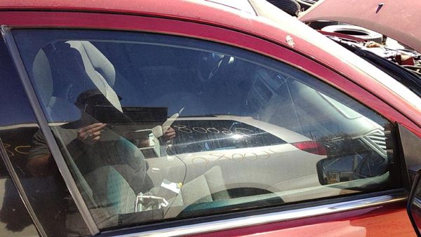 2006-2012 Ford Fusion Passenger Right Front Side Window Door Glass Oem — photo 1