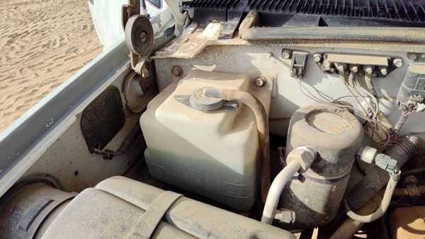 1992-1999 Chevy Silverado 1500 Coolant Reservoir Radiator Overflow Tank Bottle — photo 3