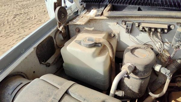 1992-1999 Chevy Silverado 1500 Coolant Reservoir Radiator Overflow Tank Bottle — photo 4