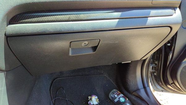 15-16 Subaru Wrx Glove Box Assembly Complete Door With Latch Cbl30 Carbon Black — photo 4