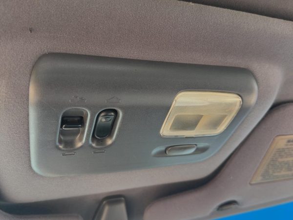 95-99 Nissan Maxima Center Overhead Console Oem Dome Light Map Lamp Cubby Black — photo 1
