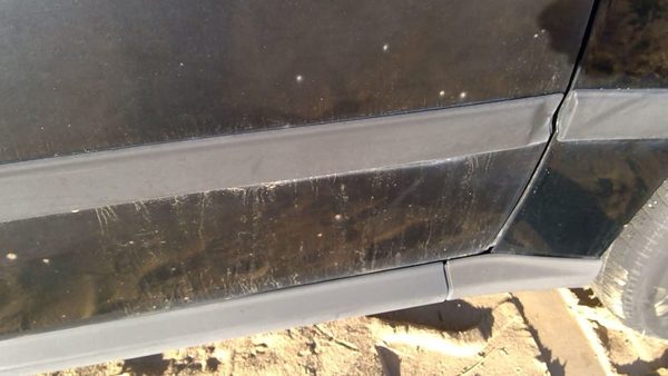 1996 Geo Tracker Passenger Right Front Moulding From Door Oem Trim Strip Black — photo 4