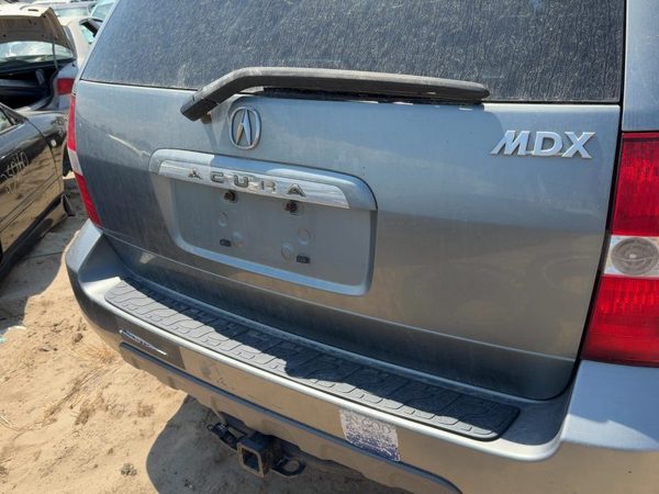 2001 Acura MDX Trunk/decklid/hatch/tailgate Granite Green G-501M-4 — photo 3