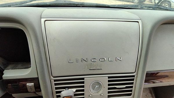 2003 Lincoln Aviator Dash Panel Gray Bl — photo 6