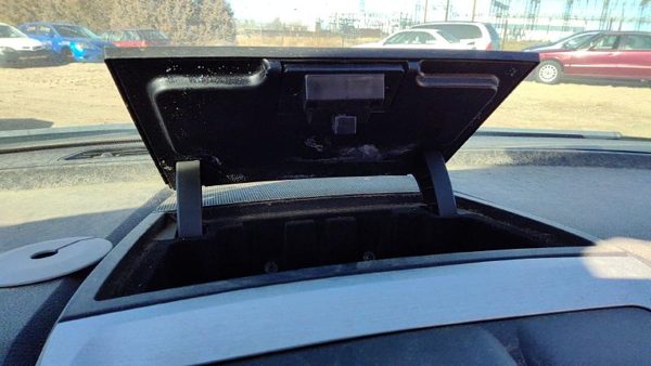 2009-2010 Gmc Acadia Upper Dash Cubby Oem Compartment Black 25913899 — photo 3