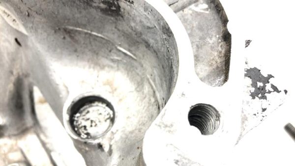 81-87 Dodge Ram W150 Bell Housing Assembly 5.2L 4210710 Starter Bolts Stripped — photo 7