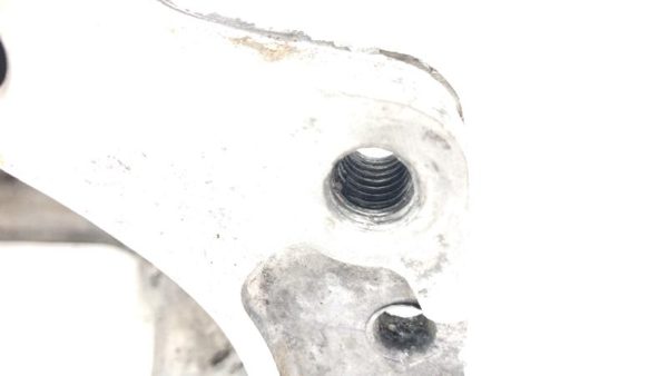 81-87 Dodge Ram W150 Bell Housing Assembly 5.2L 4210710 Starter Bolts Stripped — photo 5