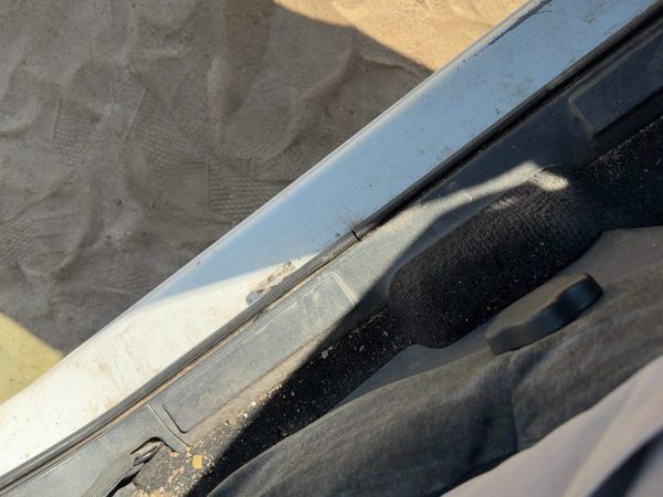 02 Chevy S10 Blazer Driver Left Lower Sill Step Moulding Trim Panel Graphite 12H — photo 2