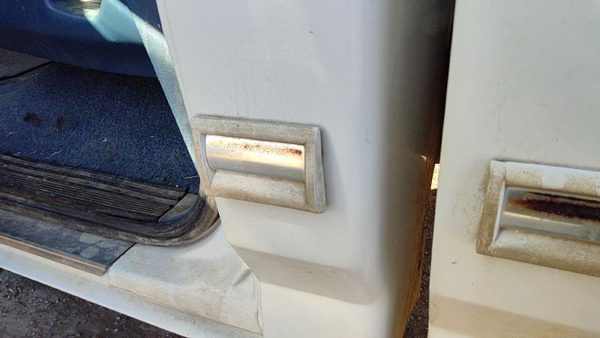 1992-1996 Ford F150 Driver Left Cab Corner Moulding Trim Chrome Oem — photo 1