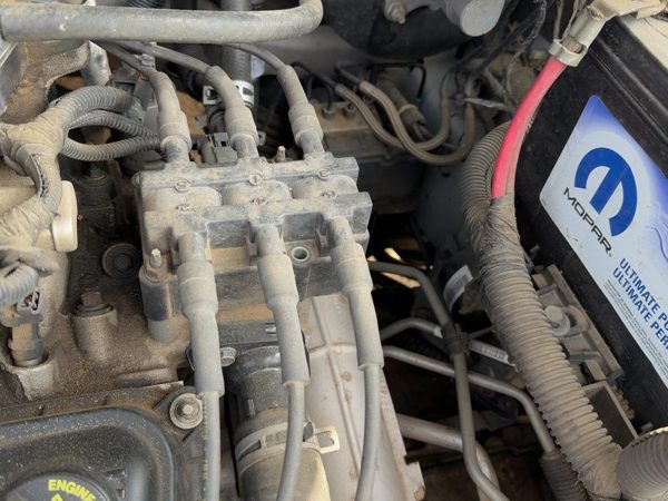 2001-2010 Chrysler Town & Country Ignition Coil Assembly Oem 3.8L 56032520Ac — photo 1