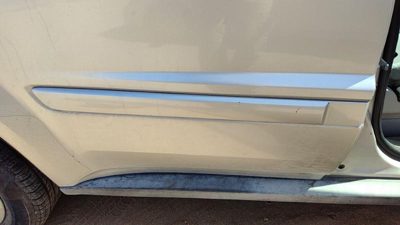 05-09 Equinox Passenger Right Rear Moulding From Door Back Trim Strip Silver 67U