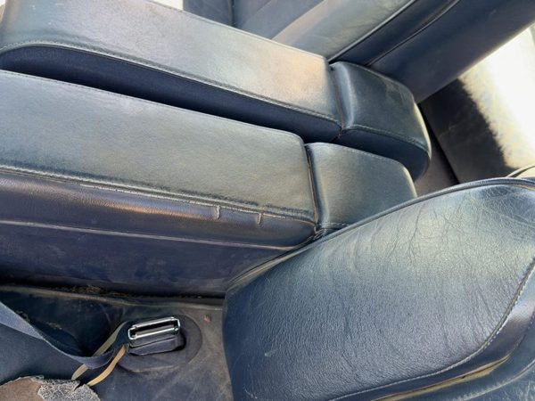 1990-1997 Lincoln Town Car Driver Left Front Arm Rest Side Seat Oem Blue Dp — photo 4