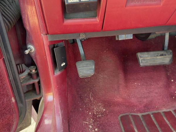 1986-1988 Olds 88 Parking Brake Pedal Assembly Oem Complete Emergency Unit — photo 3