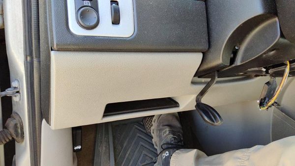 07-09 Chevy Equinox Lower Dash Under Column Knee Bolster Trim Panel Oem Gray 14B — photo 3